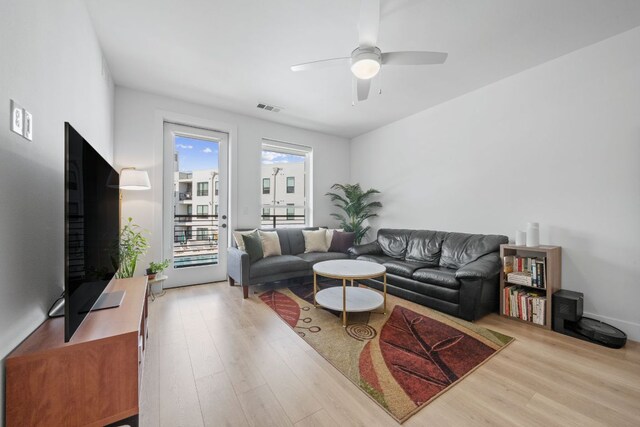 1701 Simond Ave Unit 510, Austin, TX 78723 - photo 3