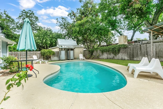 112 Acorn St, Fredericksburg, TX 78624 - photo 3