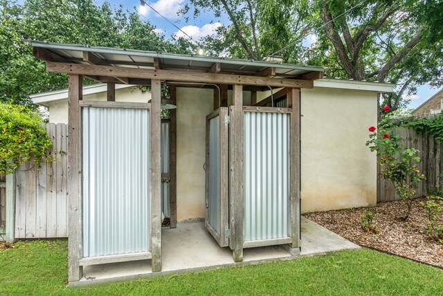 112 Acorn St, Fredericksburg, TX 78624 - photo 13