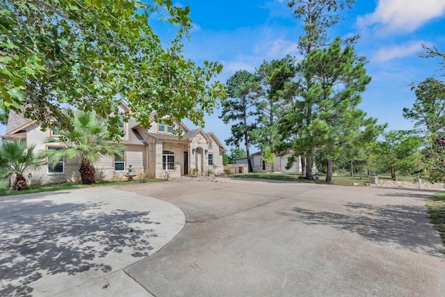 152 Lakeside Dr, Bastrop, TX 78602 - photo 1