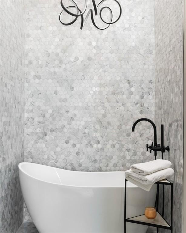 800 Embassy Dr Unit 605, Austin, TX 78702 - photo 10