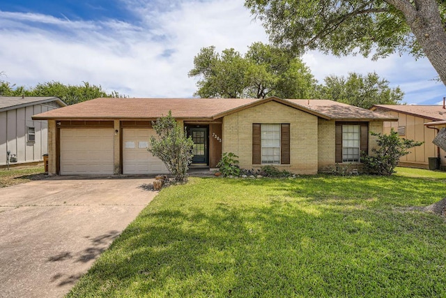 7305 Sir Gawain Dr, Austin, TX 78745 - photo 1