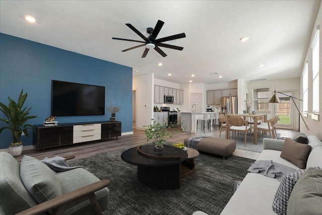 7410 Sagira Path, Austin, TX 78724 - photo 6