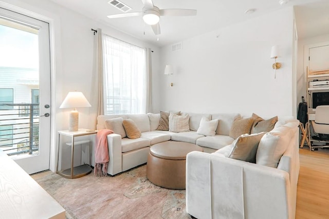 1701 Simond Ave Unit 639, Austin, TX 78723 - photo 14