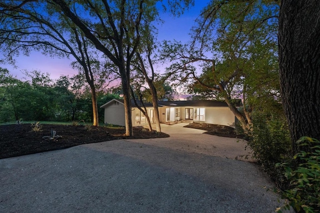 2300 Spring Creek Dr, Austin, TX 78704 - photo 30