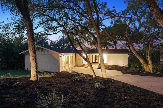 2300 Spring Creek Dr, Austin, TX 78704 - photo 31