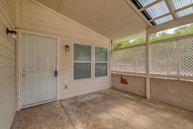 2700 Catalina Dr, Austin, TX 78741 - photo 2