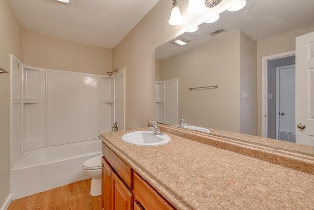 2700 Catalina Dr, Austin, TX 78741 - photo 16