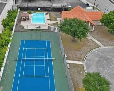 1077 River Rock, New Braunfels, TX 78130 - photo 2