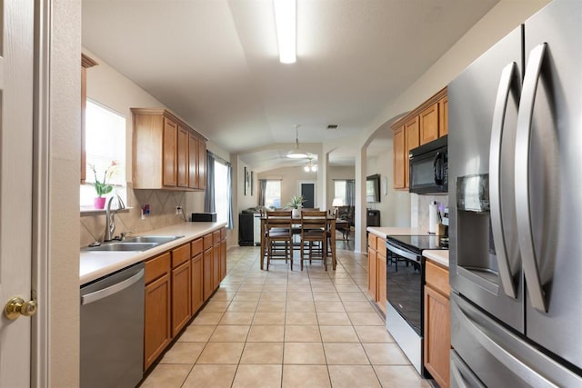 104 Whirling Eddy Cv, Hutto, TX 78634 - photo 4