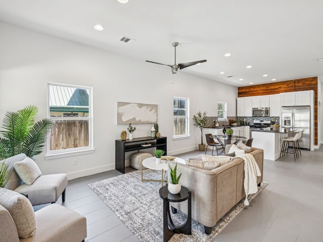 1702 Miriam Ave, Austin, TX 78702 - photo 4