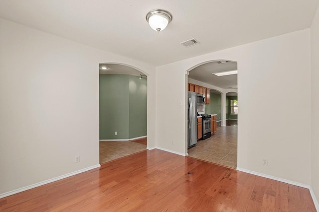 102 Matthew Dr, Hutto, TX 78634 - photo 4