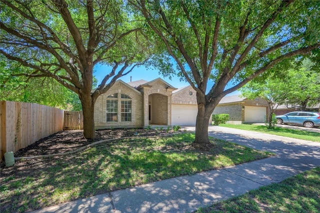 634 Reggie Jackson Trl, Round Rock, TX 78665 - photo 4