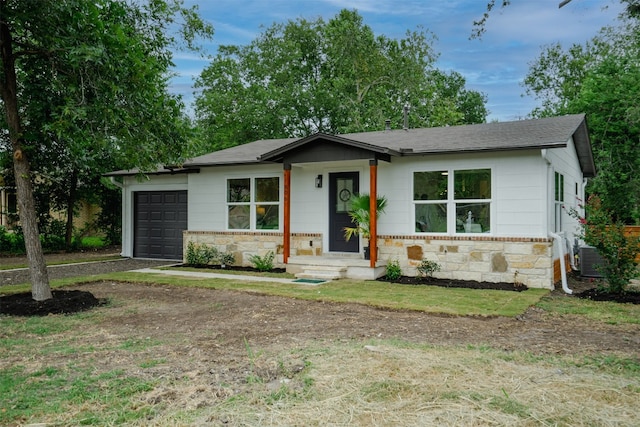 806 Edmond St, Taylor, TX 76574 - photo 2