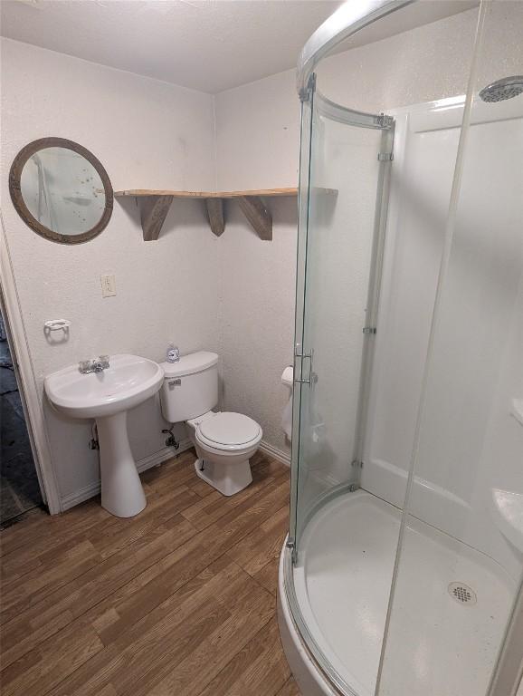 201 W Eckhart Ave, Thrall, TX 76578 - photo 4
