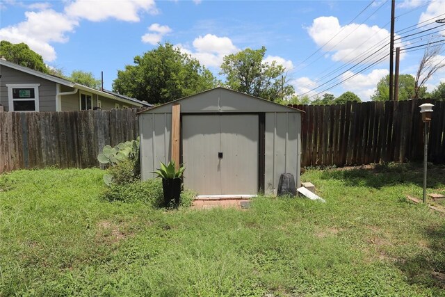 7807 Bixler Dr, Austin, TX 78744 - photo 28