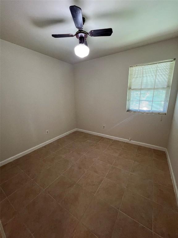 7807 Bixler Dr, Austin, TX 78744 - photo 13