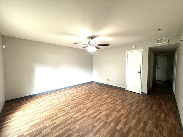 1407 Pendergrass St, Lockhart, TX 78644 - photo 3