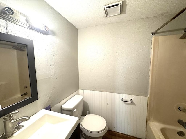 1407 Pendergrass St, Lockhart, TX 78644 - photo 11