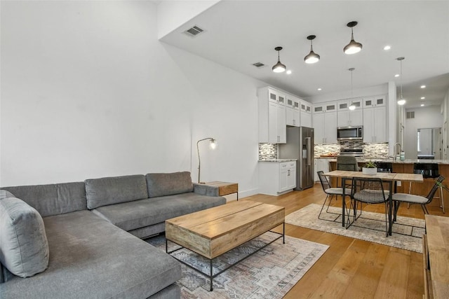 5402 Woodrow Ave Unit B, Austin, TX 78756 - photo 10