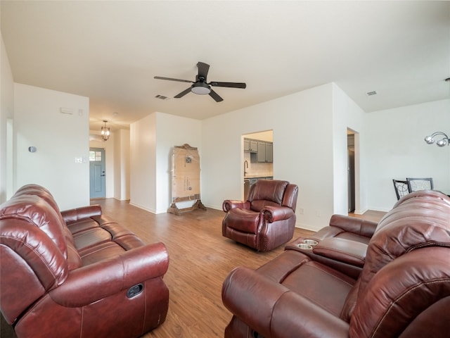 508 Lydia Ln, Thrall, TX 76578 - photo 5
