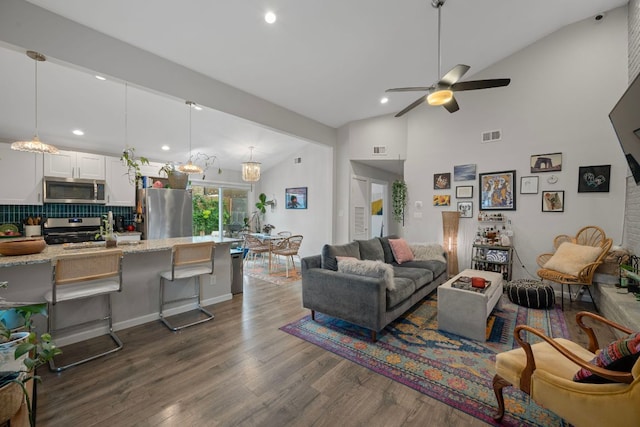 1307 E Saint Johns Ave Unit B, Austin, TX 78752 - photo 2