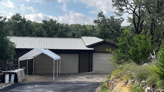 21201 Kathy Ln, Spicewood, TX 78669 - photo 3