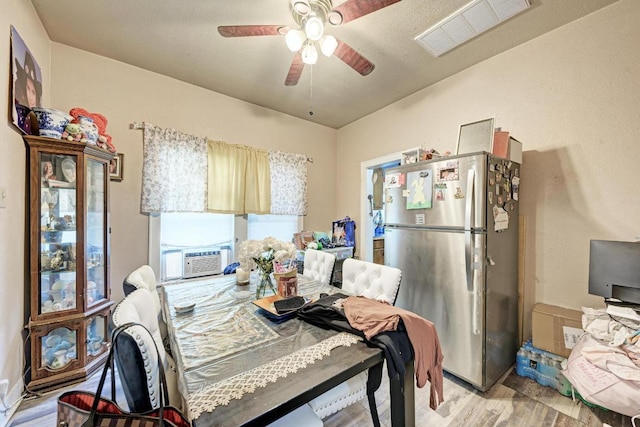 1602 Canterbury St, Austin, TX 78702 - photo 7
