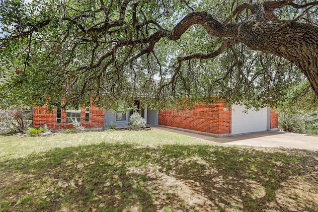 21715 Ticonderoga Ave, Lago Vista, TX 78645 - photo 4