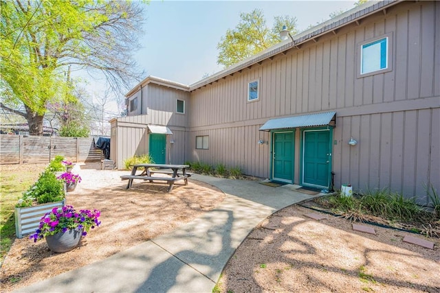 606 Franklin Blvd, Austin, TX 78751 - photo 1