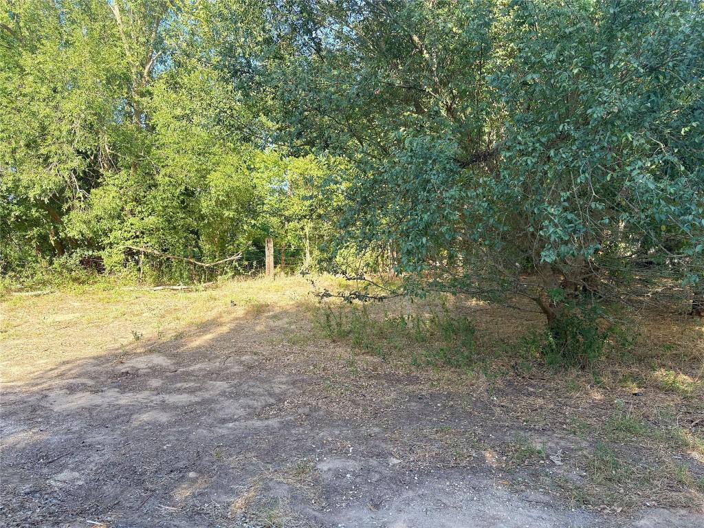 TBD Lee St, Rockdale, TX 76567 - photo 1