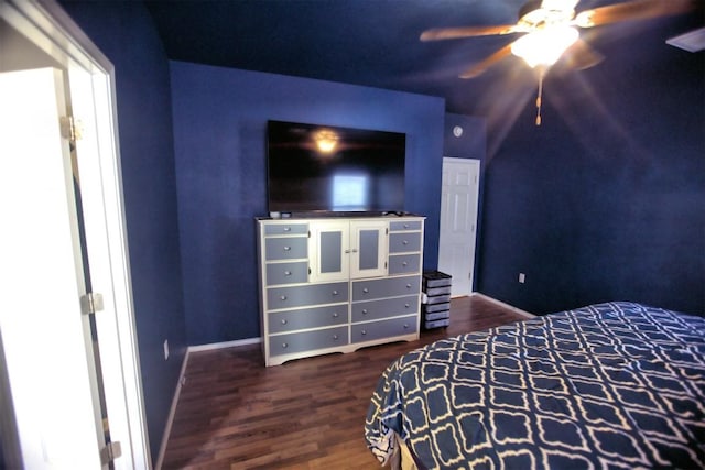 5709 Zachary Scott St, Austin, TX 78747 - photo 9
