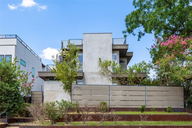 2004 E 8th St, Austin, TX 78702 - photo 34