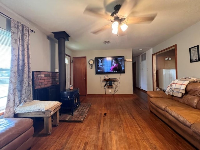 110 S Travis St, Rockdale, TX 76567 - photo 12