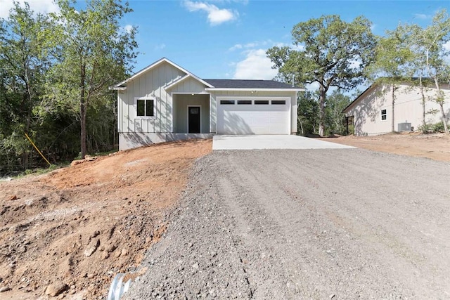 152 Palikea Cir, Bastrop, TX 78602 - photo 1