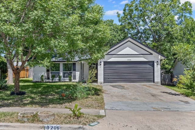 10206 Oak Hollow Cir, Austin, TX 78758 - photo 3