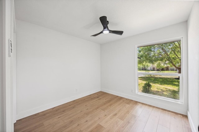 10206 Oak Hollow Cir, Austin, TX 78758 - photo 14