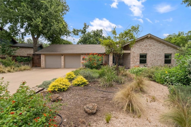 2107 Stone River Dr, Austin, TX 78745 - photo 7
