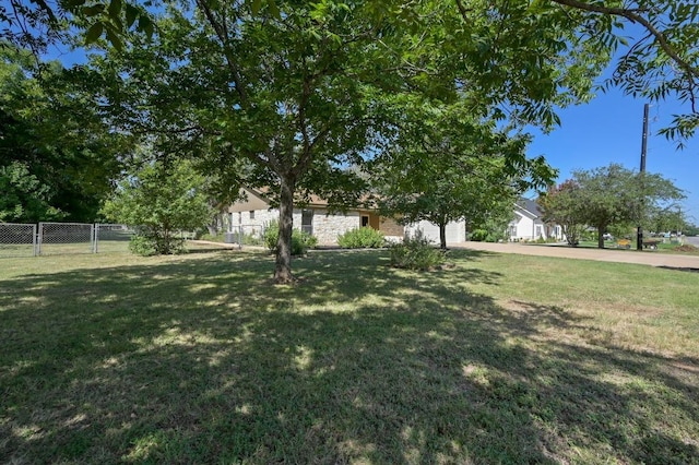 2202 Dawn Dr, Georgetown, TX 78628 - photo 4