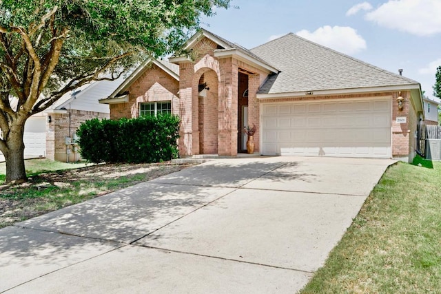 2801 Kickapoo Cavern Dr, Pflugerville, TX 78660 - photo 1