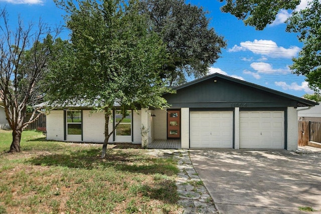 11904 Oakbrook Dr, Austin, TX 78753 - photo 1