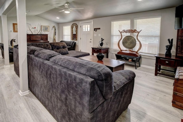 1217 Jones St, Smithville, TX 78957 - photo 5