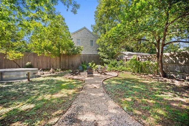 208 N Acorn St, Fredericksburg, TX 78624 - photo 30