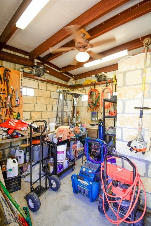 garage with ceiling fan