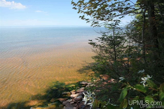 TBD Lakeshore Dr, Ontonagon MI, 49953 land for sale