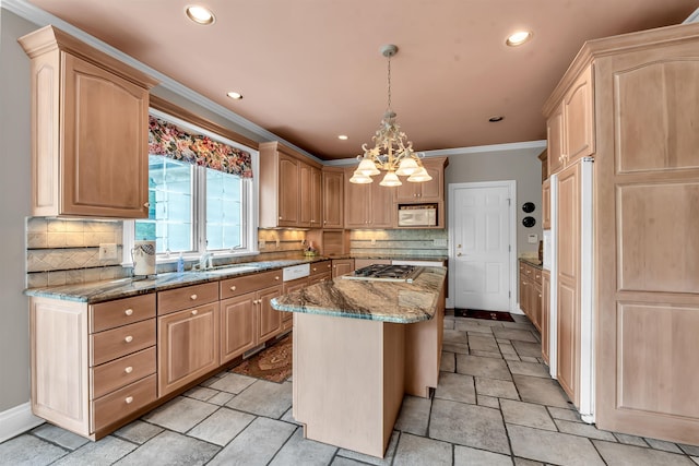 kitchen featuring white microwave, backsplash, a kitchen island, and light tile floors