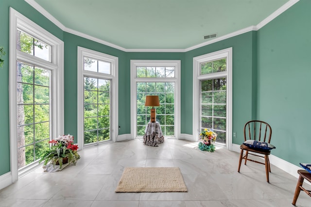 view of sunroom / solarium