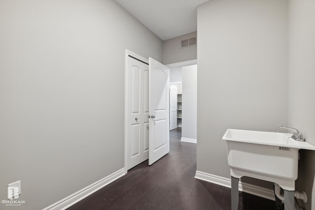 office area featuring dark hardwood / wood-style floors