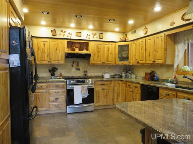 kitchen featuring tasteful backsplash, stone countertops, wooden ceiling, under cabinet range hood, and black appliances