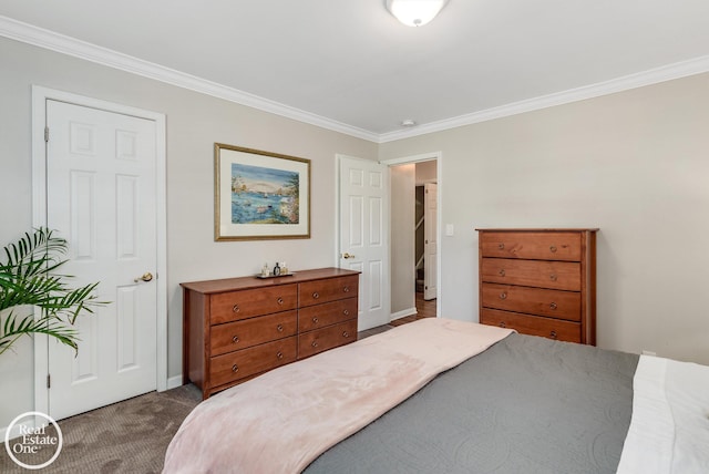 carpeted bedroom featuring crown molding